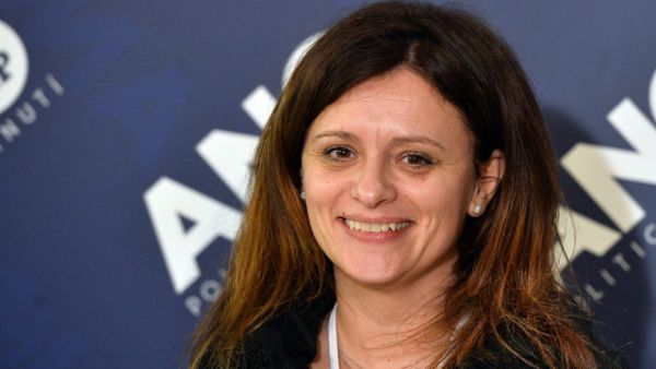 Poslankyn� a m&iacute;stop�edsedkyn� Poslaneck&eacute; sn�movny Jaroslava Jermanov&aacute; odpov&iacute;dala na dotazy �ten&aacute;�� Aktu&aacute;ln�.cz.