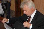 Poslanec Milo� Mel��k