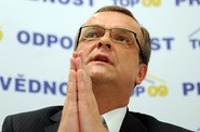 Ministr financ� Miroslav Kalousek