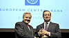 Odstupující prezident ECB Jean-Claude Trichet a nový šéf Mario Draghi. Odstupující prezident ECB Jean-Claude Trichet a nový šéf Mario Draghi.