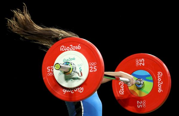 0809PAC105C OLYMPICS RIO WEIGHTLIFTING W 63KG 0809 11