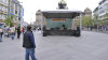 Na protestu proti vl�d� se dopoledne na V�clavsk�m n�m�st� v Praze se�lo zat�m jen n�kolik lid�. Organiz�to�i p�itom magistr�tu nahl�sili ��ast 6 tis�c lid�.