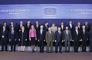Státníci na summitu EU v Bruselu. Státníci na summitu EU v Bruselu.