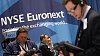 Obchodníci na parketu americké burzy NYSE Euronext. Obchodníci na parketu americké burzy NYSE Euronext.