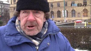 20120209bezdomovci.mp4.jpg