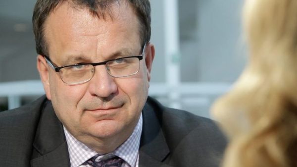 Ml&aacute;dek: �e kon�&iacute;m ve vl&aacute;d�? M&aacute;lo pln&iacute;m spole�ensk&eacute; rubriky