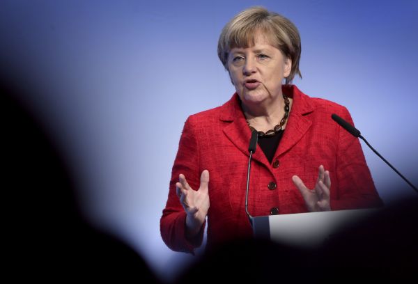 Nmecká kancléka Angela Merkelová se bojí rvaky na Balkán.
