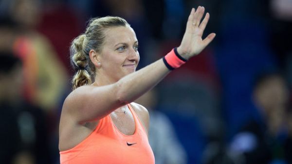 Kvitov&aacute; nastoup&iacute; od 13 hod na&scaron;eho �asu k semifin&aacute;lov&eacute;mu kl&aacute;n&iacute; proti sv�tov&eacute; p�tce Simon� Halepov&eacute; z Rumunska.