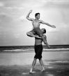 Annie_Leibovitz_01_327x367_.jpg