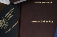 Dizertační práce Dizertační práce