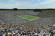 Stadion v Michiganu. Stadion v Michiganu.