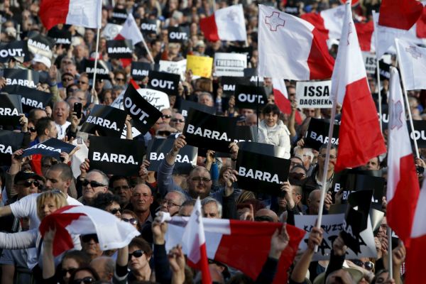 Malta, Panama Papers, protesty, premiér Joseph Muscat
