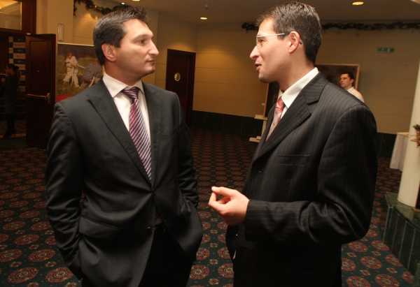Igor Vida, predseda predstavenstva Tatra banky a Ondrej So�uvka, ekonomick� �pecialista U.S. Embassy Bratislava