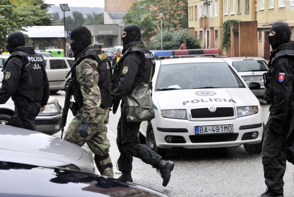 Stre�ba v Dev�nskej Novej Vsi. Foto: TASR