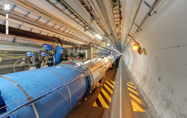 Tunel urychlovae stic LHC v CERN