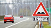 Plastov� odpad, kter� vznik� p�i v�rob� bezpe�nostn�ch autoskel, m� zkvalitnit a prodlou�it �ivotnost silnic.