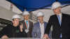 P�edsedkyn� St�tn�ho ��adu pro jadernou bezpe�nost Dana Dr�bov�, ministr pr�myslu Martin Kuba (druh� zprava) a premi�r Petr Ne�as p�i n�v�t�v� v Jadern� elektr�rn� Temel�n.