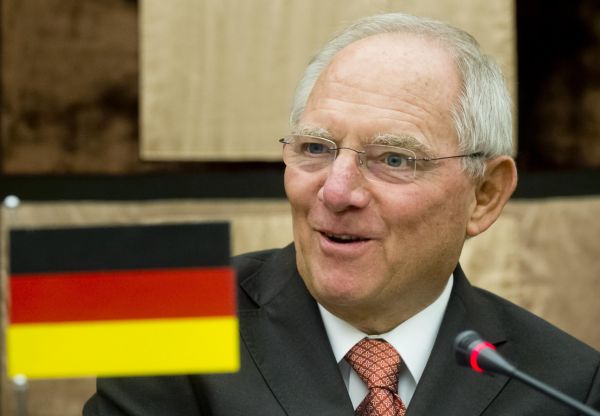 Ministr financ&iacute; N�mecka Wolfgang Sch&auml;uble kritizuje firmy, kter&eacute; se vyh&yacute;baj&iacute; dan&iacute;m (ilustra�n&iacute; foto).