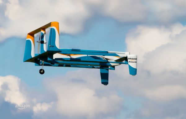 Prototyp doručovacího dronu Amazon Prime Air