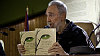 Fidel Castro p�edstavuje sv� memo�ry