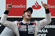 Pastor Maldonado, vítěz prozatím posledního závodu F1 - VC v Montmelu (Španělsko).