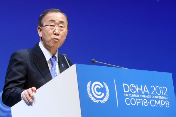 Gener&aacute;ln&iacute; tajemn&iacute;k OSN Pan Ki-mun na konferenci v Dauh&aacute;.