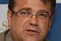 Minister Uhliarik na HN Clube, Sn�mka: HN/Peter Mayer