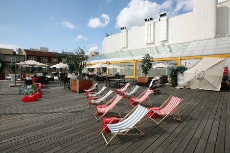 Bohe(my)a Lounge & Grill Bar