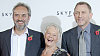 Režisér Sam Mendes s Judi Denchovou a Danielem Craigem představili novou bondovku s podtitulem Skyfall