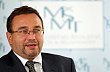 Ministr �kolstv� Josef Dobe�
