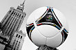 Míč pro mistrovství Evropy 2012 Adidas Tango 12.