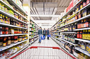 Zbo�� v supermarketu - ilustra�n� sn�mek.
