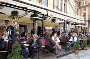 předzahrádka na Staroměstském náměst předzahrádka na Staroměstském náměst