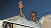 Barack Obama se vrac� kv�li hroz�c� rozpo�tov� krizi z dovolen� na Havaji