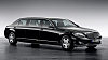 Limuz�nou Mercedes S 600 Pullman Guard jezd� rusk� prezident Dmitrij Medved�v.