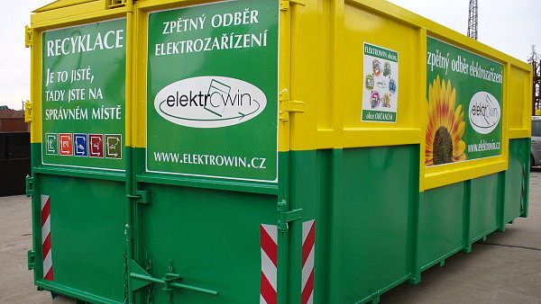 Spole�nost ELEKTROWIN sv�  velkoobjemov� kontejnery ozna�uje jako wintejnery.