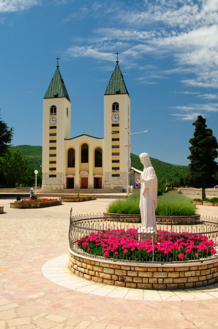 Medžugorje, Bosna a Hercegovina (Shutterstock) Medžugorje, Bosna a Hercegovina