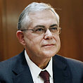 Řecký premiér Lucas Papadimos