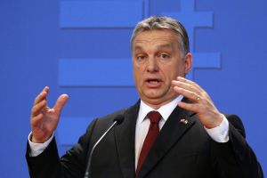 Maarský ministr Viktor Orbán pi proslovu na konferenci v Polsku.