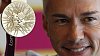 Britsk� olympijsk� v�t�z v trojskoku Jonathan Edwards se zlatou medail�