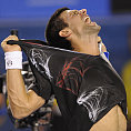 Novak Djokovi� slav� v�t�zstv�
