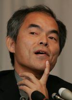 Shuji Nakamura, profesor na univerzit v Santa Barbae.