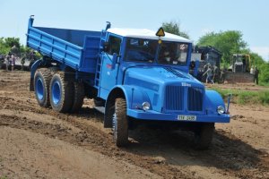 Tatra 111