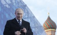 Prezident Vladimír Putin odpovídá na dotazy v pímém penosu.