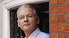 Julian Assange na balk�n� ekv�dorsk� ambas�dy