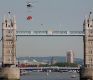 opel_corsa_tower_bridge.jpg