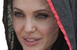 P�kist�n, z�plavy, Angelina Jolie