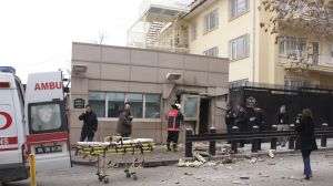Vstup na ambasdu USA v Ankae pokozen vbuchem
