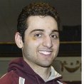 Tamerlan Carnajev (vlevo) zemřel po páteční přestřelce v nemocnici, jeho bratr Džochar byl později postřelen do krku a nyní je v nemocnici. Útočníci z Bostonu
