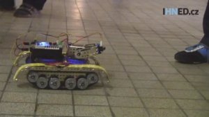 20120127Roboti.mp4.jpg